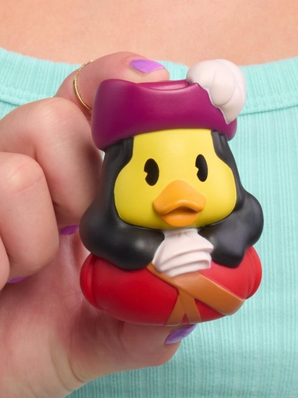 NEW Disney Peter Pan Duckalooz HOOK Rubber Duck